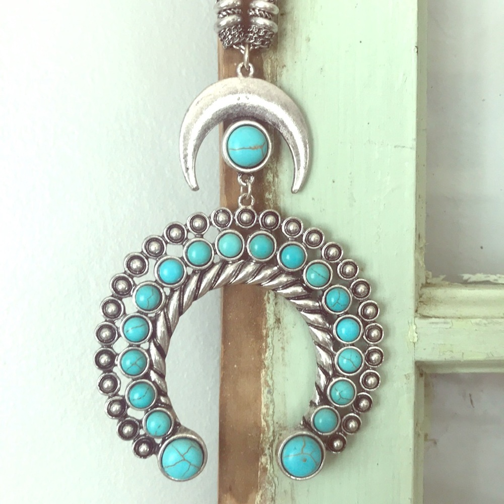 Faux Turquoise Necklace